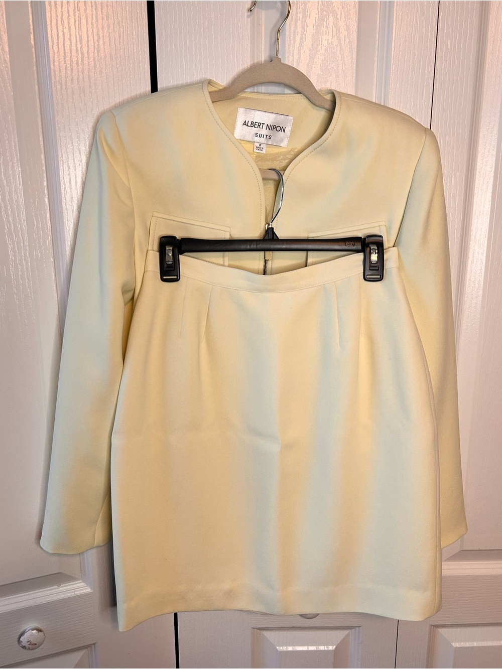 Albert Nipon Women’s Size 8 Pale Yellow Collarless Zip Jacket Skirt Set Vintage